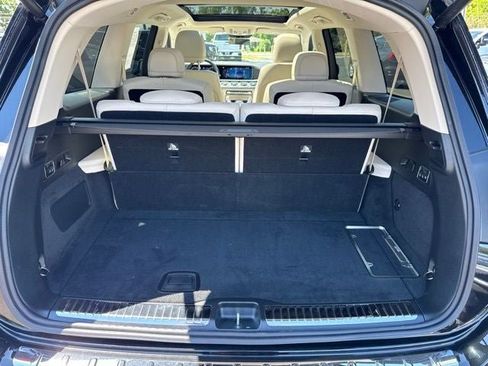 Used 2025 Mercedes-Benz GLS 450 4MATIC image 21