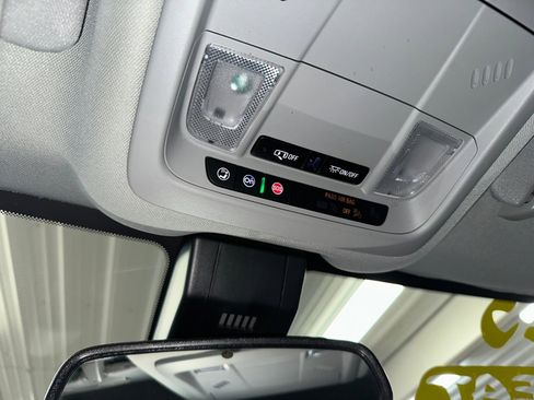 Certified 2023 GMC Terrain SLE image 14