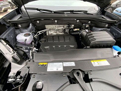 New 2026 Volkswagen Atlas Cross Sport SE AWD/4WD image 12