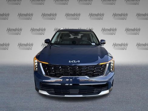 Used 2024 Kia Sorento S FWD image 3