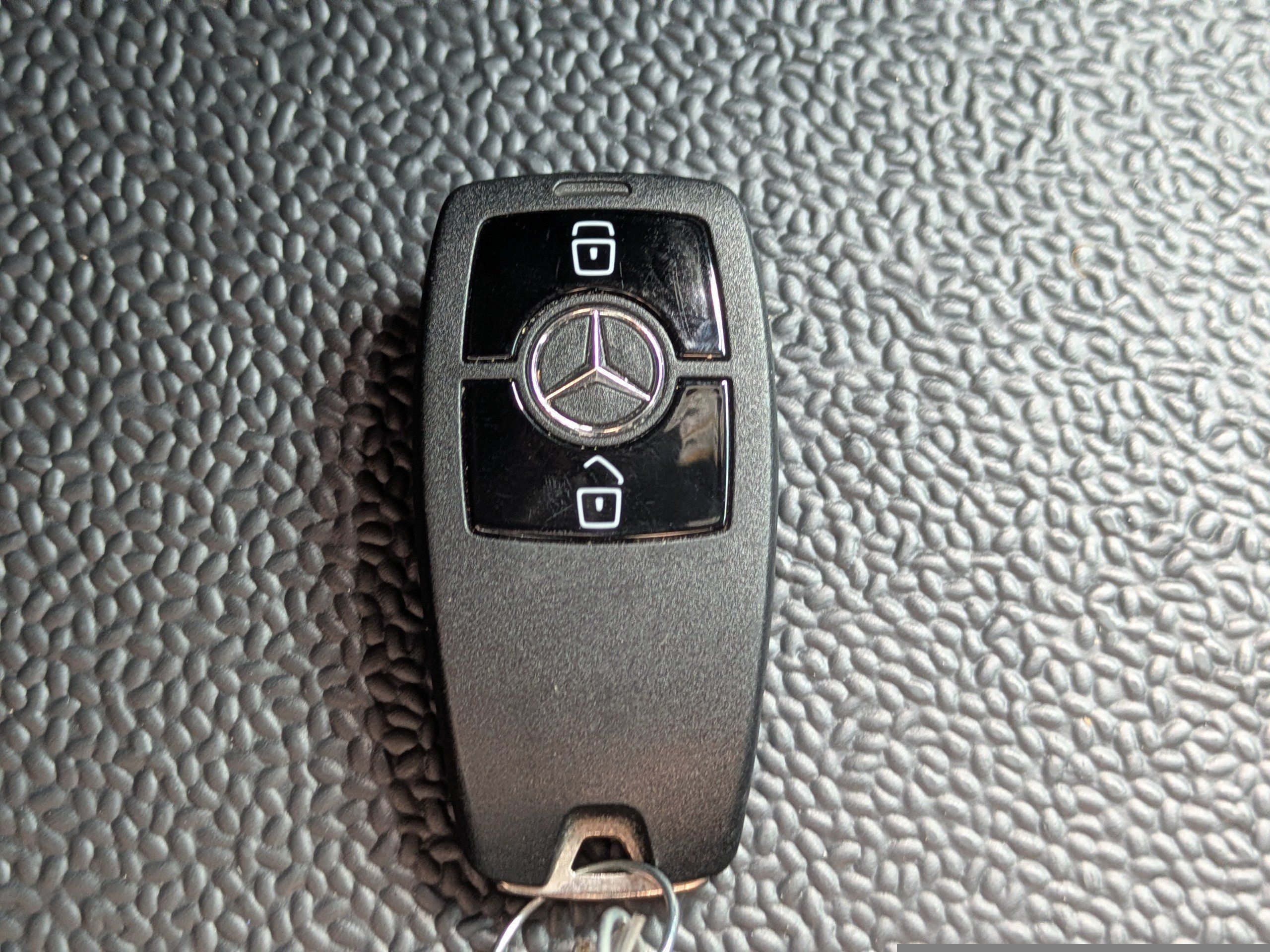 Used 2024 Mercedes-Benz Sprinter 2500 image 30