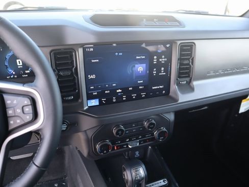 New 2025 Ford Bronco Big Bend image 5