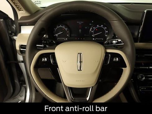 Used 2022 Lincoln Corsair AWD w/ Equipment Group 101A image 38