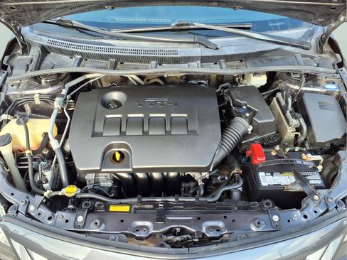 Used 2013 Toyota Corolla S w/ Premium Pkg image 9