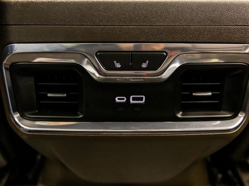 Used 2023 GMC Sierra 1500 Denali w/ Denali Reserve Package AWD/4WD image 42