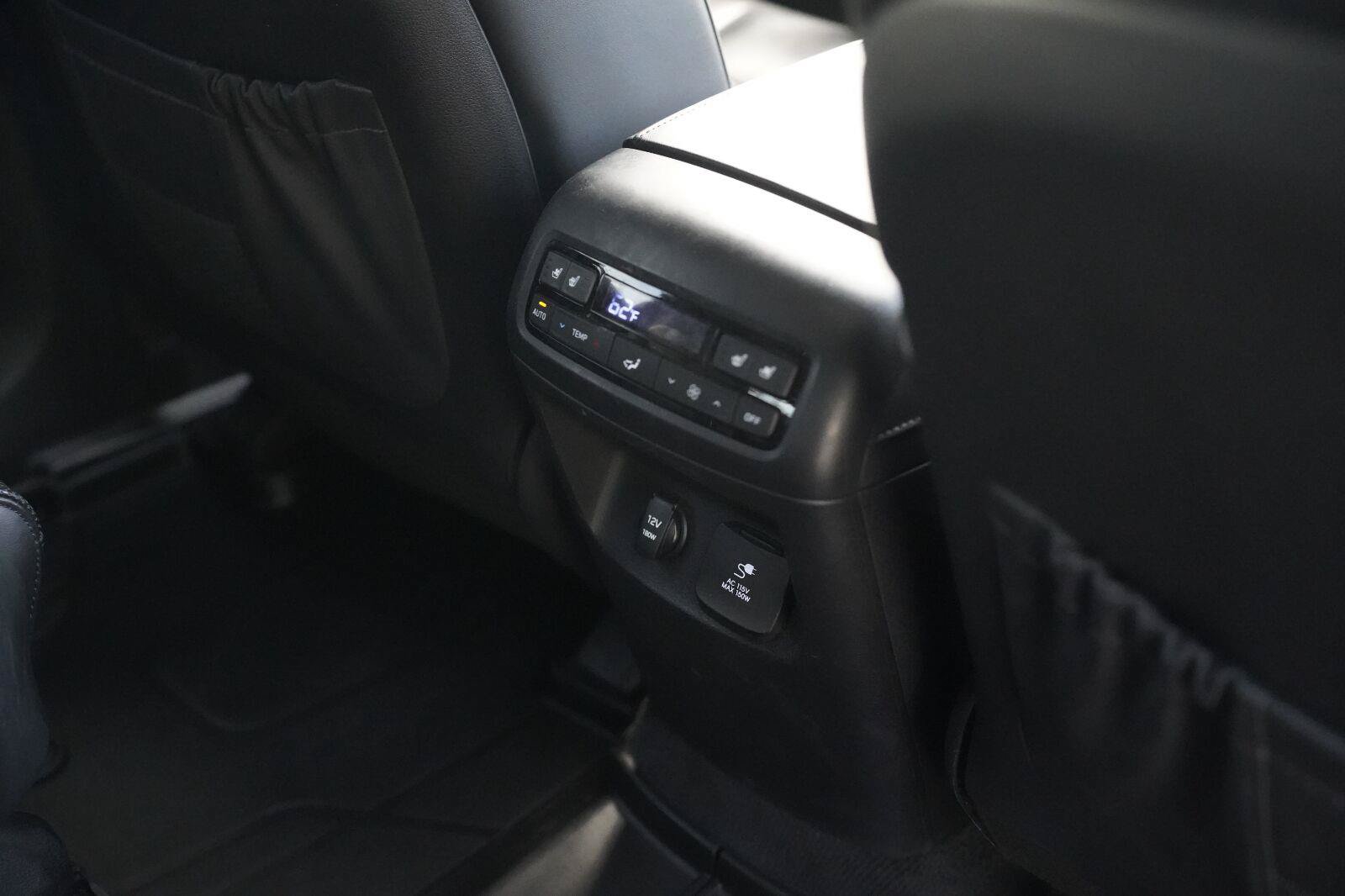 Used 2022 Hyundai Palisade Limited AWD/4WD image 19