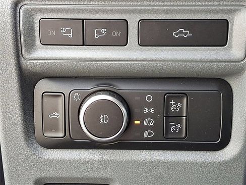 Certified 2022 Ford F150 XLT w/ Equipment Group 302A High image 23