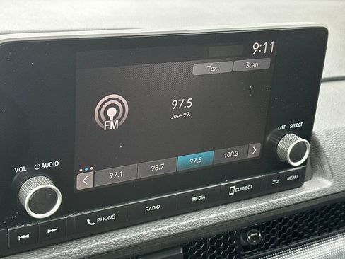 Used 2023 Honda CR-V Sport image 18