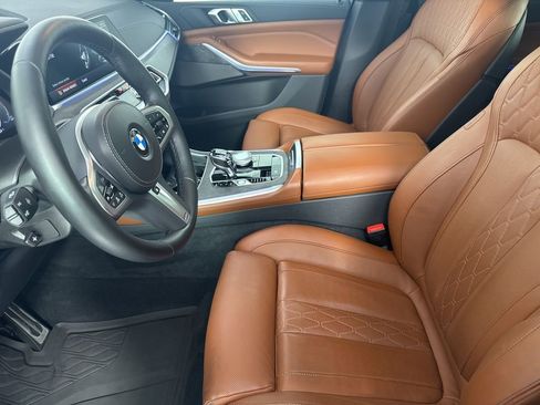 Used 2023 BMW X5 M50i w/ Executive Package image 15