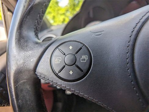 Used 2011 Mercedes-Benz SL 550 image 18