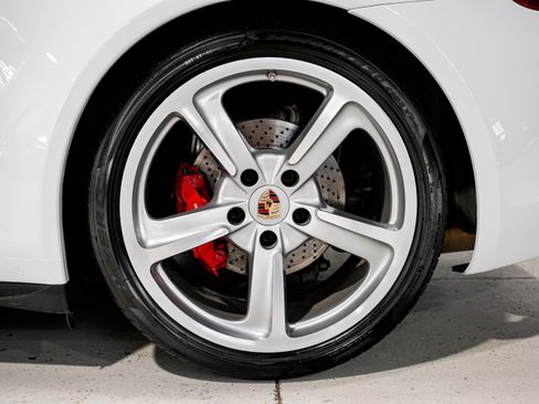 Used 2015 Porsche 911 Targa 4S image 44