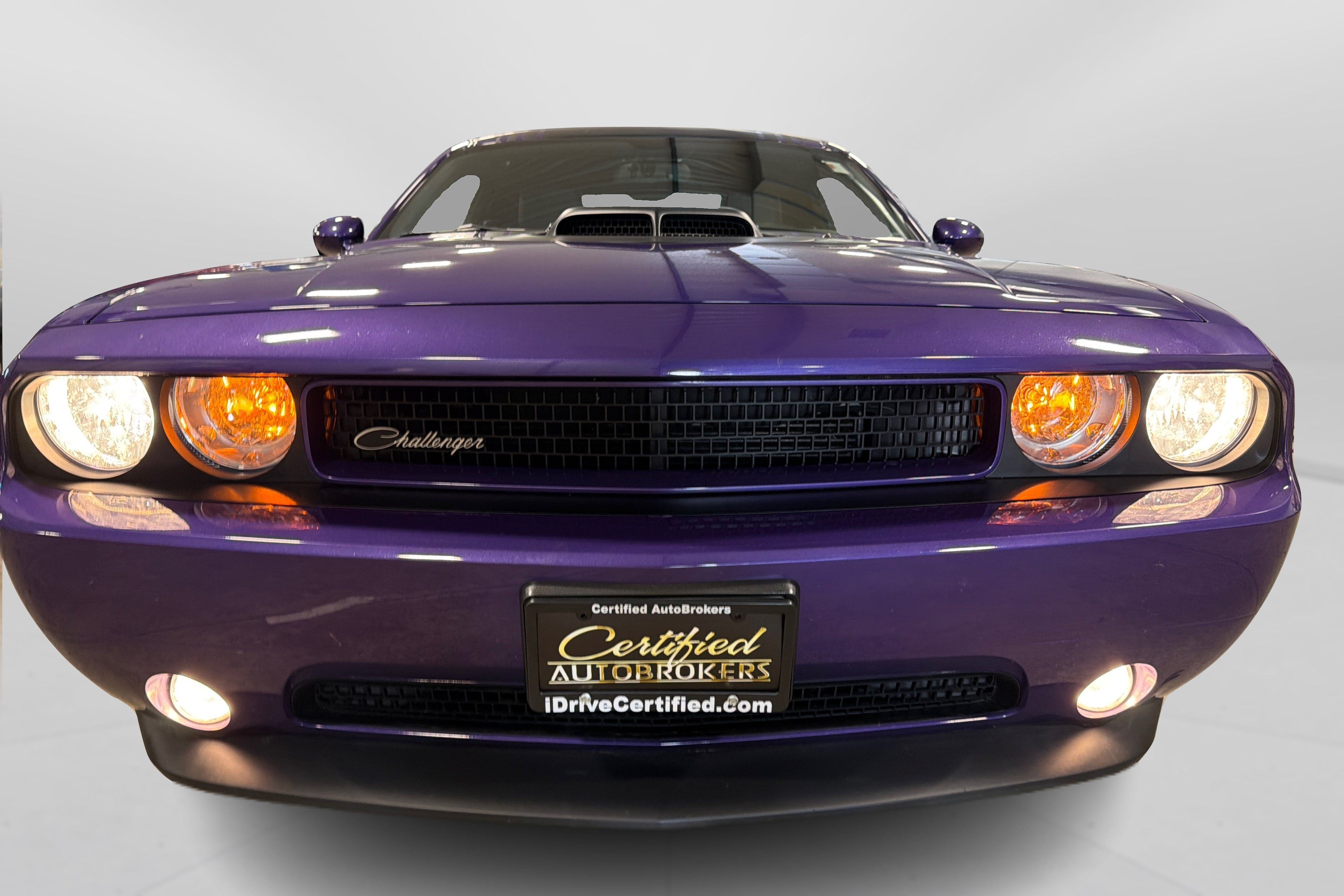 Used 2014 Dodge Challenger R/T RWD image 10