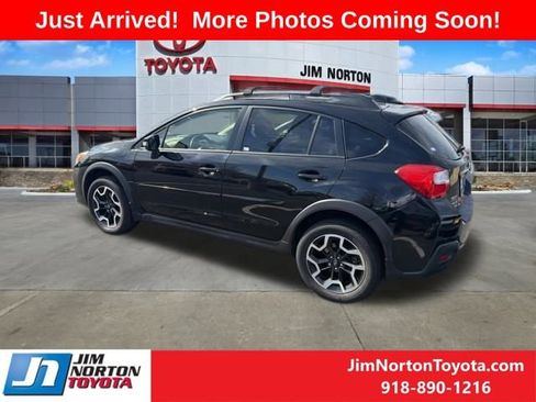 Used 2017 Subaru Crosstrek 2.0i Limited image 6