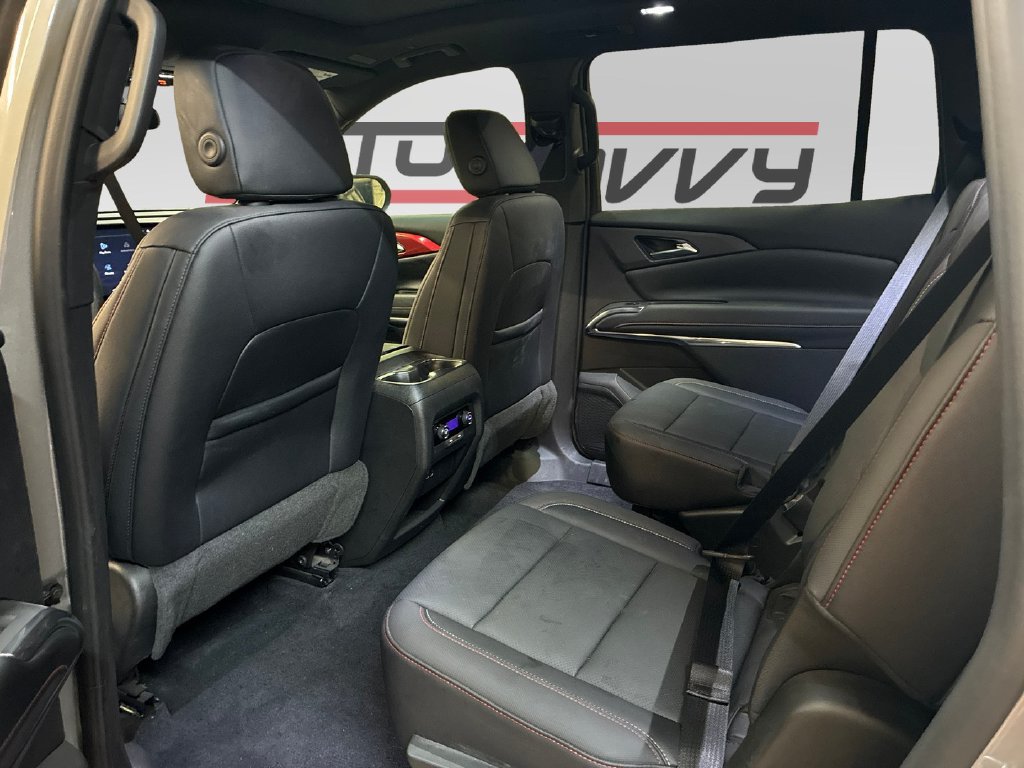 Used 2026 Chevrolet Traverse Z71 AWD/4WD image 17