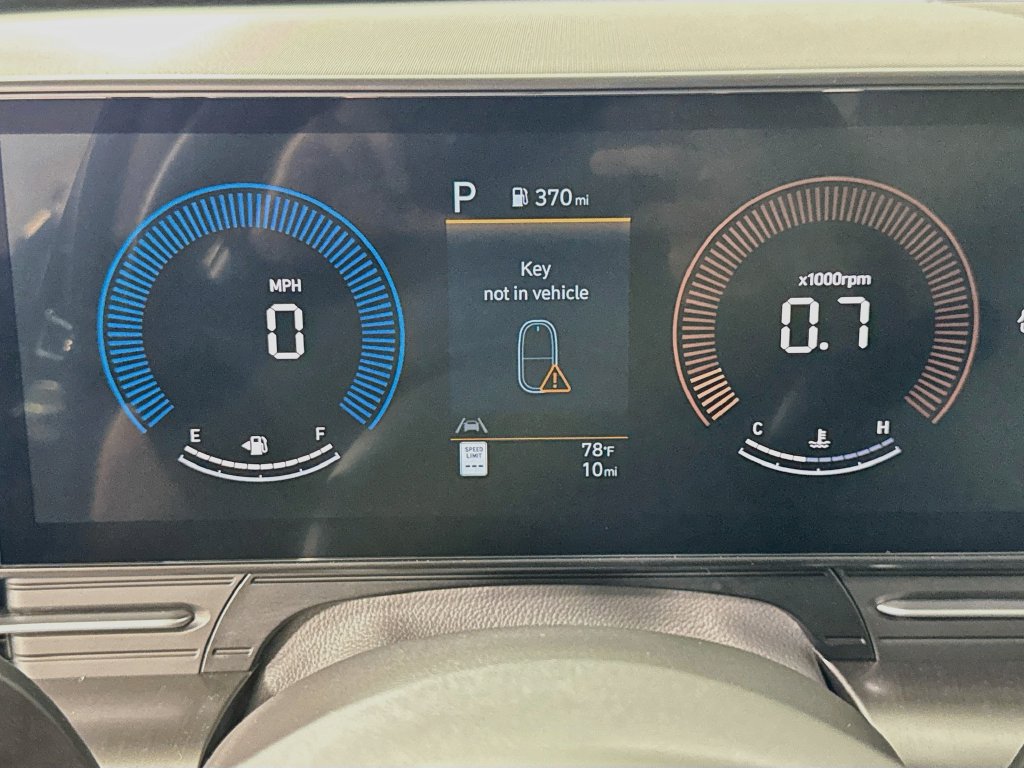 New 2027 Hyundai Kona SE AWD/4WD image 20