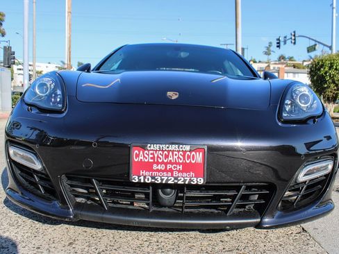 Used 2013 Porsche Panamera GTS image 8