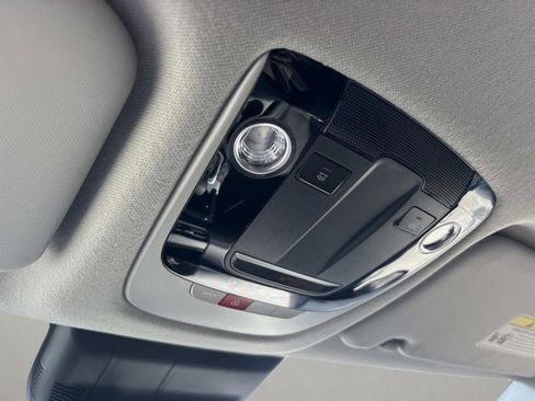 New 2026 Kia Seltos EX FWD image 29