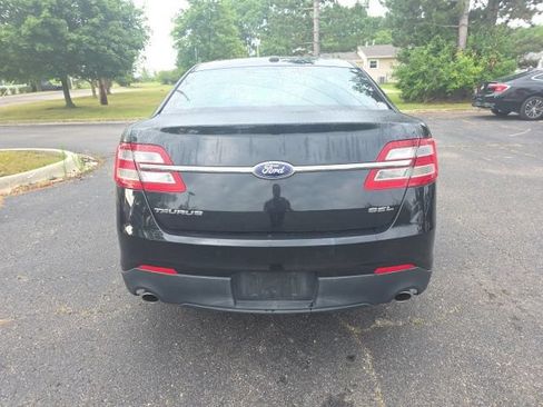 Used 2013 Ford Taurus SEL FWD image 6