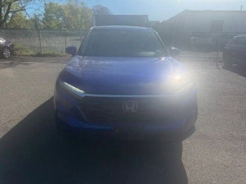 Used 2023 Honda CR-V EX-L image 2