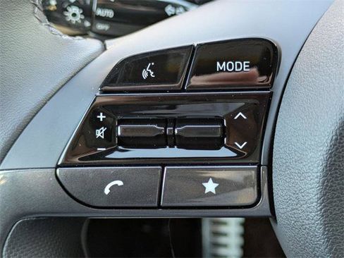 New 2026 Hyundai Elantra SEL Sport Premium image 23