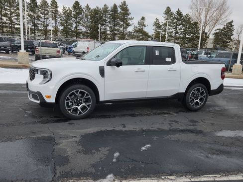 New 2026 Ford Maverick Lariat image 4