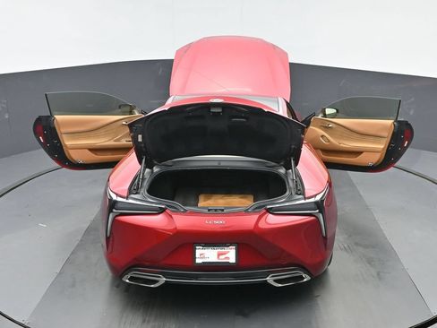 Used 2018 Lexus LC 500 Coupe w/ Performance Package RWD image 40