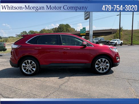 Used 2018 Ford Edge Titanium w/ Equipment Group 301A FWD image 4
