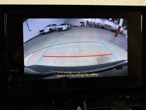 Used 2025 Toyota Corolla LE FWD image 32
