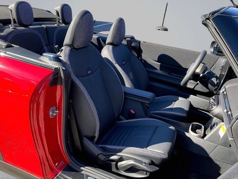 New 2026 MINI Cooper S image 11