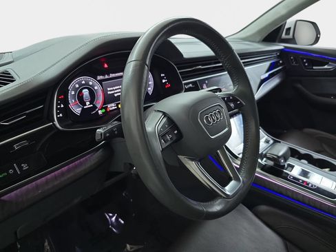 Used 2019 Audi Q8 Prestige AWD/4WD image 19