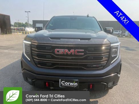 Used 2022 GMC Sierra 1500 AT4X AWD/4WD image 3