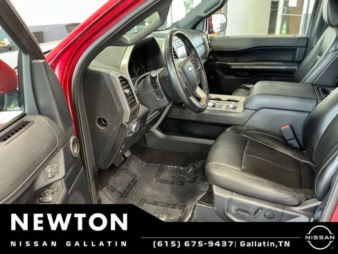 Used 2021 Ford Expedition XLT AWD/4WD image 6
