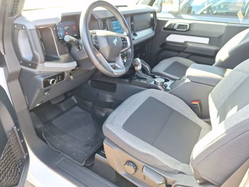 Used 2023 Ford Bronco Big Bend image 15