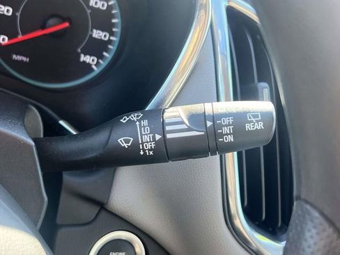 Certified 2024 Chevrolet Equinox LS image 24