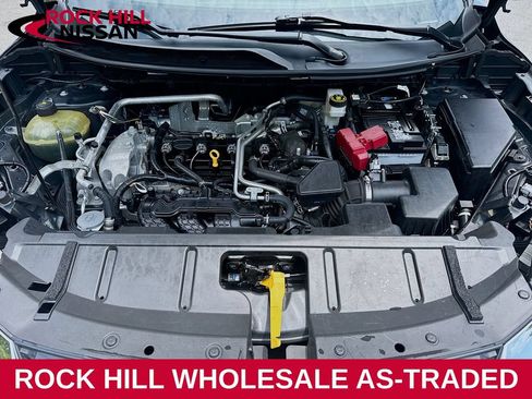 Used 2021 Nissan Rogue SV FWD image 24