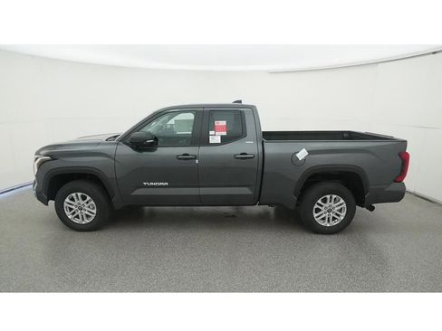 Used 2024 Toyota Tundra SR5 w/ SR5 Premium Package AWD/4WD image 4