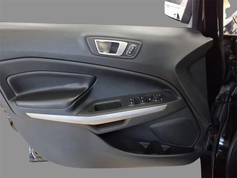 Used 2019 Ford EcoSport Titanium image 16