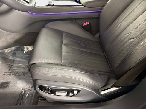 Used 2023 Audi A8 L 3.0T w/ Executive Package AWD/4WD image 39
