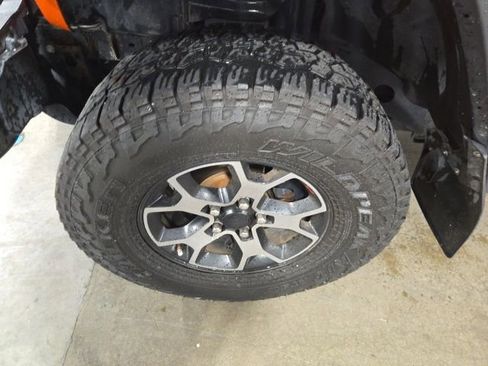 Used 2019 Jeep Wrangler Unlimited Rubicon AWD/4WD image 11