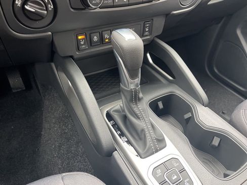New 2026 Nissan Frontier SV w/ All-Weather Content Package image 11