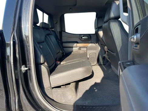 Used 2020 Chevrolet Silverado 1500 RST image 16