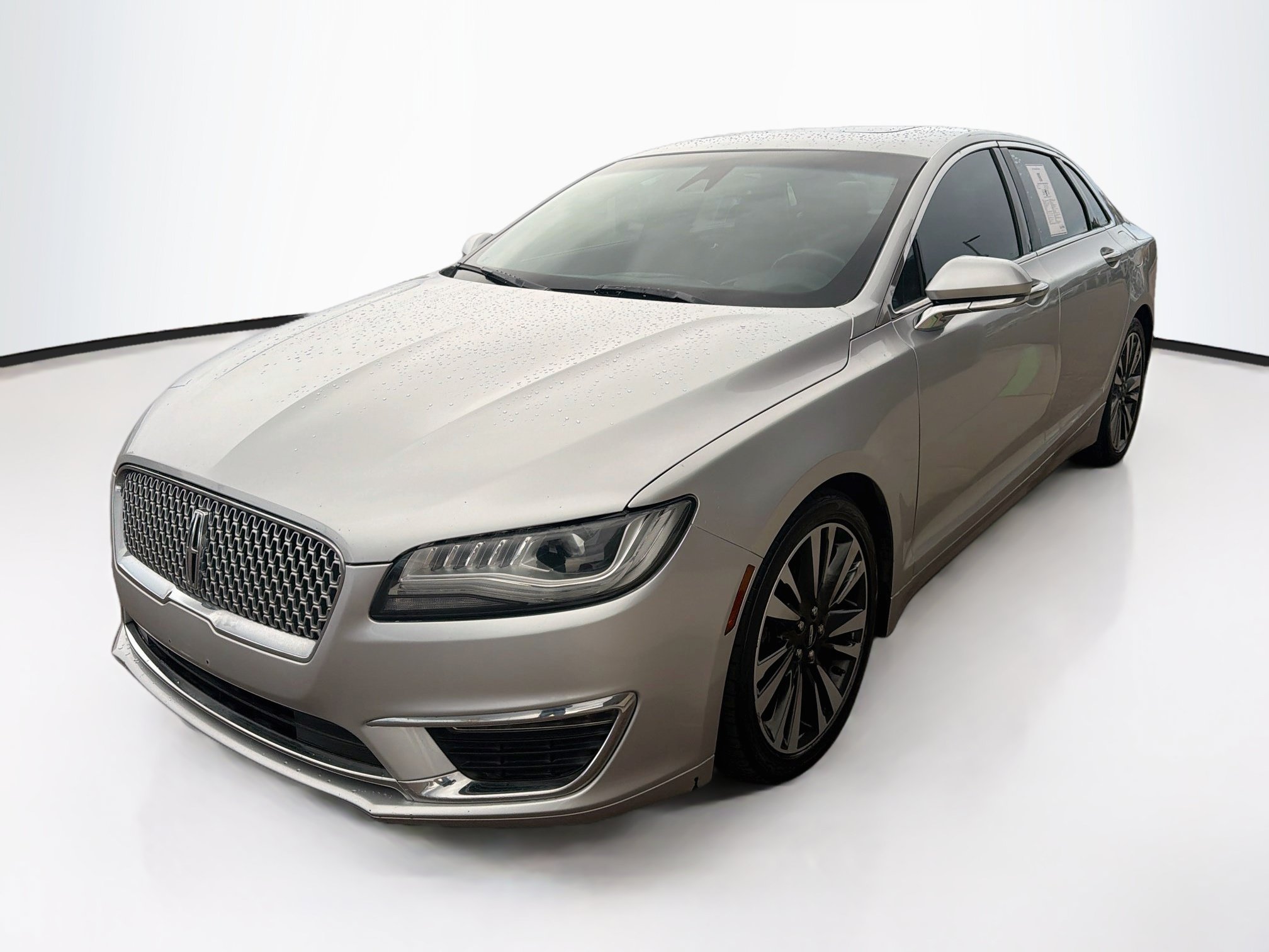 Used 2017 Lincoln MKZ Select w/ Select Plus Package AWD/4WD image 3