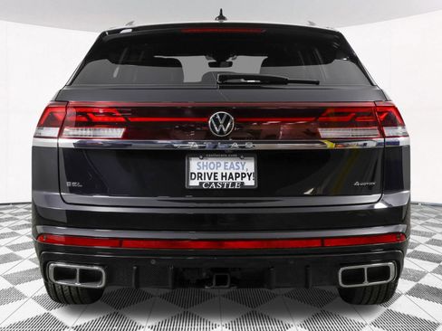 Used 2025 Volkswagen Atlas Cross Sport SEL Premium R-Line AWD/4WD image 20