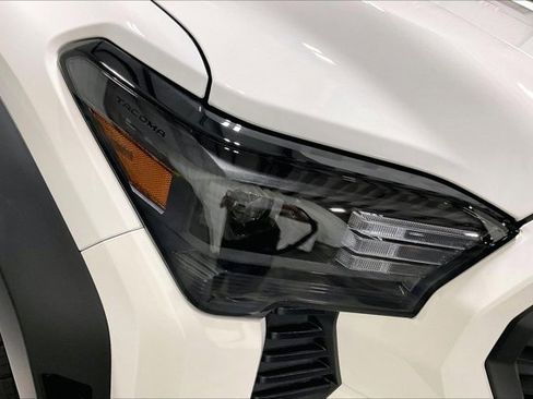 New 2026 Toyota Tacoma 4x4 Double Cab Hybrid image 34