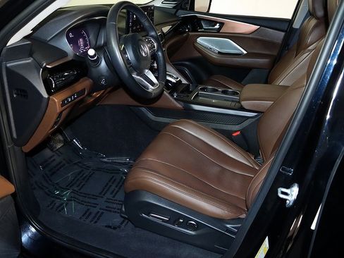 Certified 2025 Acura MDX w/ Technology Package image 12