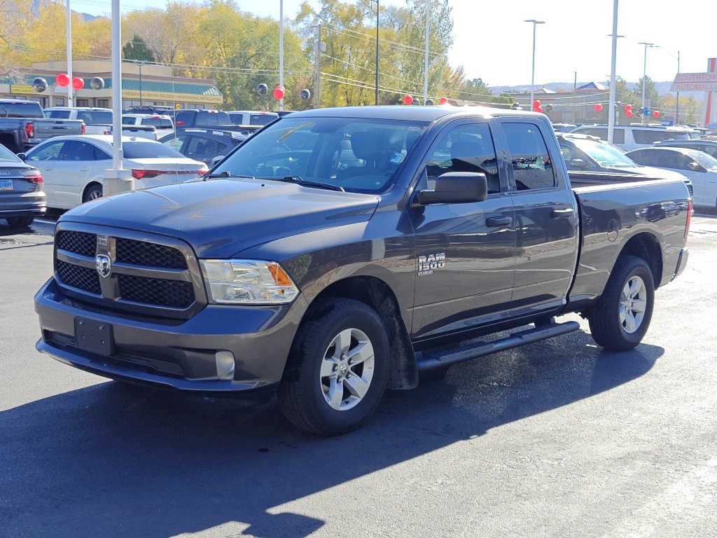 Used 2019 RAM 1500 Express AWD/4WD image 4