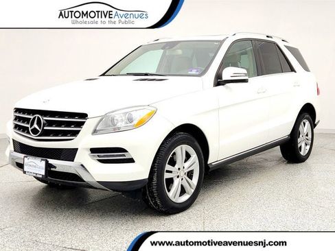 Used 2014 Mercedes-Benz ML 350 4MATIC 4dr ML 350 with Premium image 1