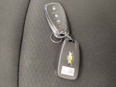 Used 2023 Chevrolet Malibu LS FWD image 32