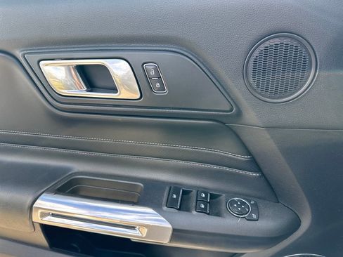 Used 2018 Ford Mustang GT Premium w/ Equipment Group 401A image 17