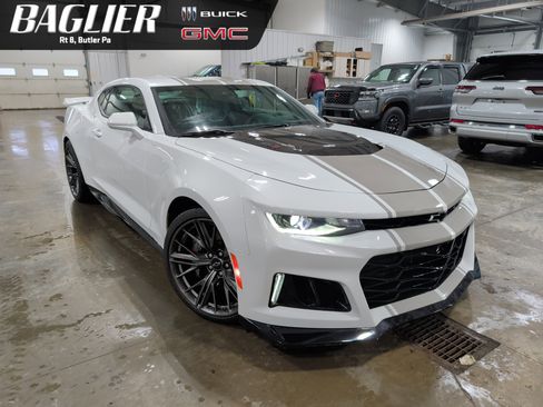 Used 2023 Chevrolet Camaro ZL1 RWD image 1